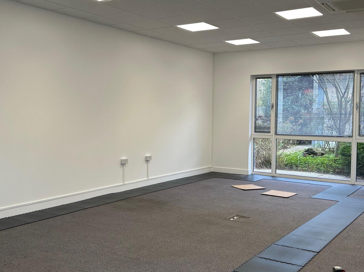 Commercial office in Buckingham redecorated