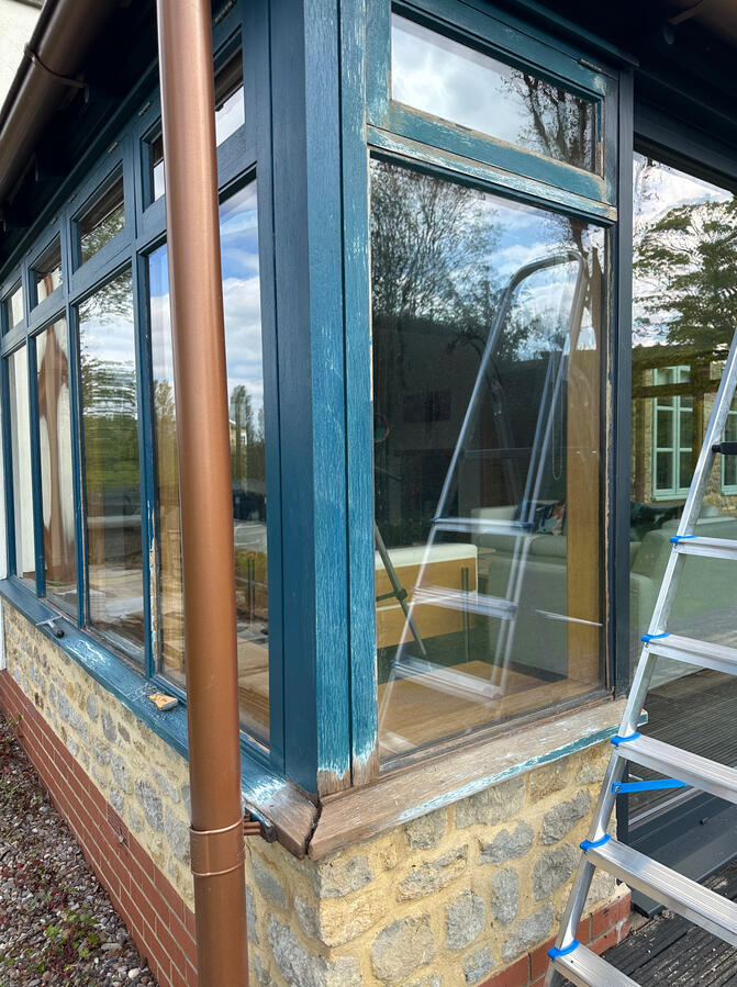 Residential Conservatory in Buckingham painted and decorated